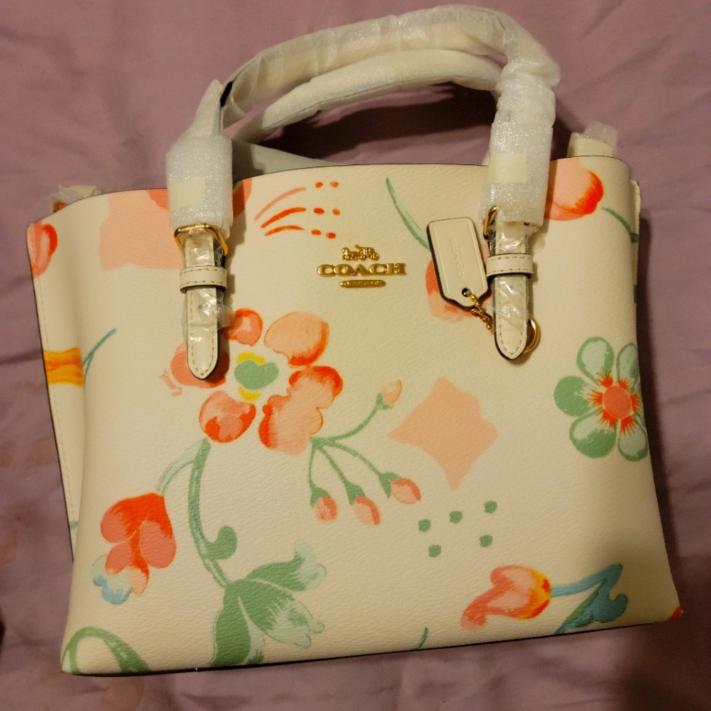 COACH NWT white floral mollie tote